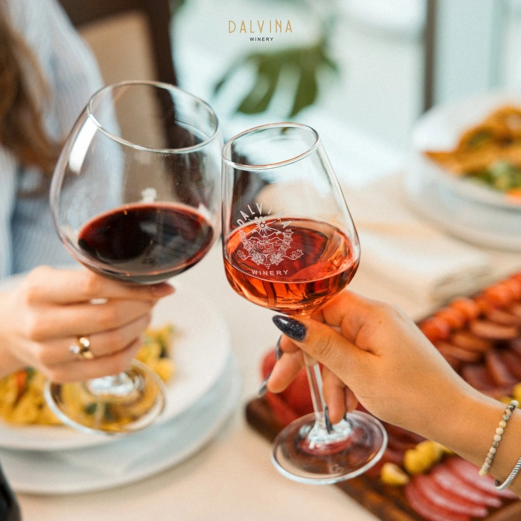 Dalvina Vranec wine served with pasta and appetizers